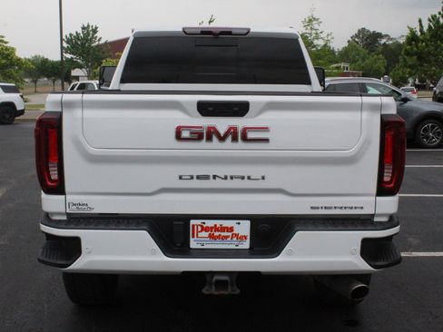 Used 2022 GMC Sierra 2500 Denali w/ Snow Plow Prep/Camper Package AWD/4WD image 7