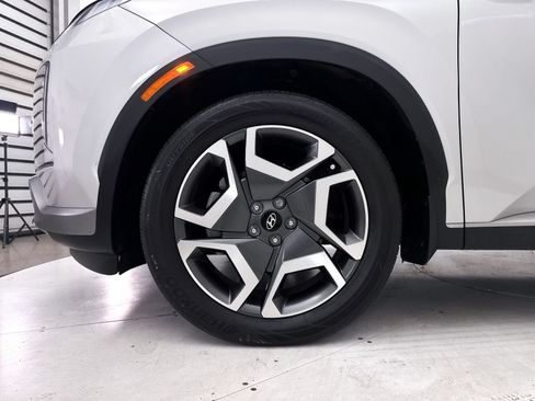 Used 2023 Hyundai Palisade Limited AWD/4WD image 19