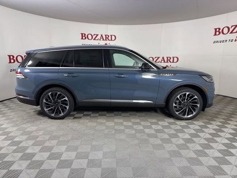 New 2025 Lincoln Aviator Reserve w/ Equipment Group 201A image 8