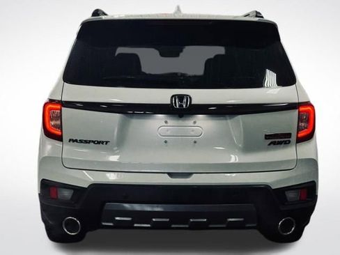 Used 2024 Honda Passport TrailSport image 8