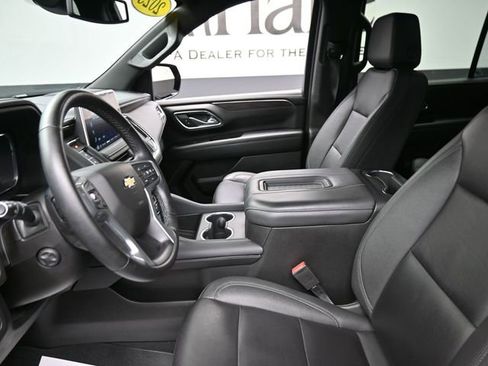 Used 2023 Chevrolet Tahoe LT w/ Luxury Package image 16