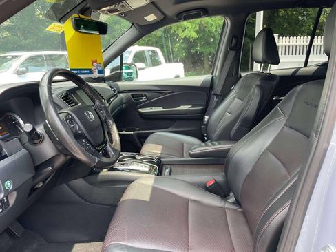 Certified 2023 Honda Ridgeline Black Edition image 11