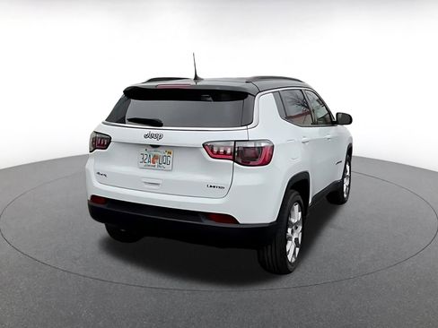 Used 2025 Jeep Compass Limited AWD/4WD image 15