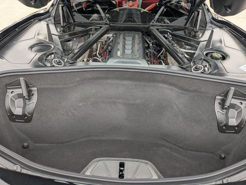 Used 2024 Chevrolet Corvette Stingray Premium Cpe w/ Z51 Performance Package image 20