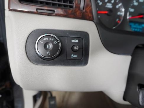 Used 2015 Chevrolet Impala LTZ FWD image 26