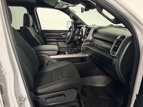 Used 2025 RAM 1500 Big Horn AWD/4WD image 21