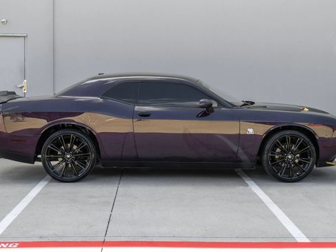 Used 2021 Dodge Challenger SXT w/ Blacktop Package RWD image 3