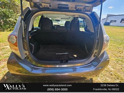 Used 2012 Toyota Prius C One image 24