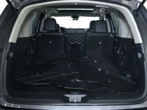 Used 2024 Honda Pilot Elite image 33