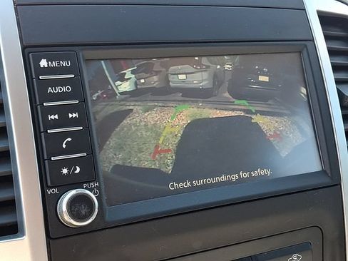 Used 2019 Nissan Frontier SV AWD/4WD image 19