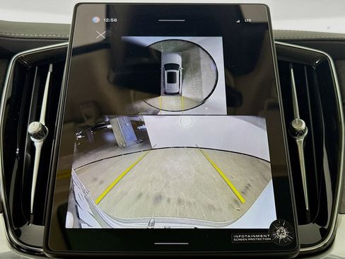 New 2026 Volvo XC90 T8 Ultra w/ Protection Package Premier image 14
