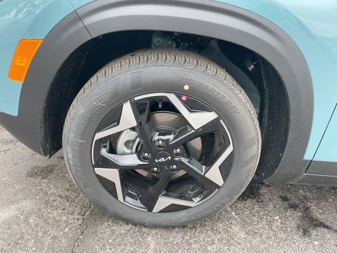 Used 2026 Kia Seltos S image 37