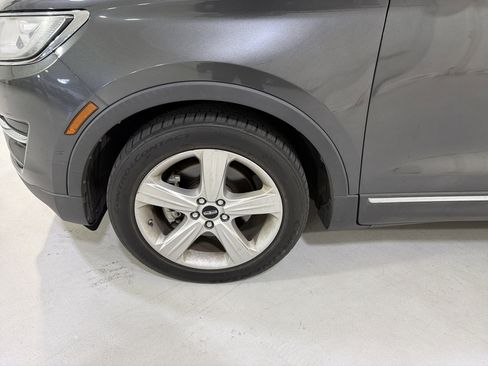 Used 2018 Lincoln MKC Premiere image 9