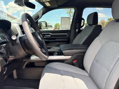 Used 2025 RAM 1500 Big Horn AWD/4WD image 18
