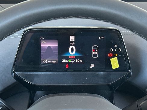 New 2025 Volkswagen ID.4 Pro image 24