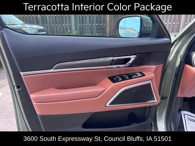 Used 2025 Kia Telluride EX X-Line AWD/4WD image 15