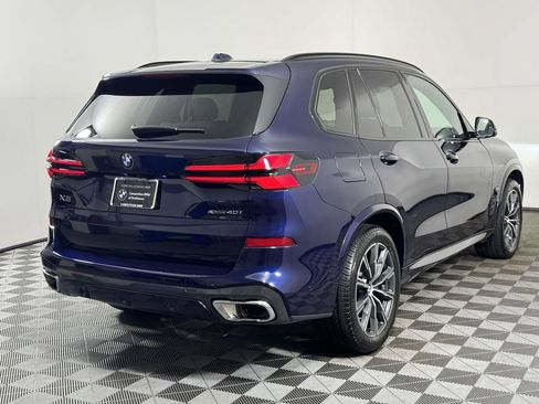 Used 2024 BMW X5 xDrive40i w/ M Sport Package AWD/4WD image 10