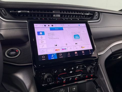 Used 2025 Jeep Grand Cherokee Limited 4xe image 20