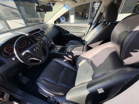Used 2011 MAZDA CX-9 Touring w/ Moonroof & Bose Audio Pkg image 11