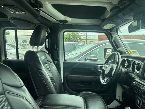 Used 2021 Jeep Wrangler Unlimited Sahara AWD/4WD image 10