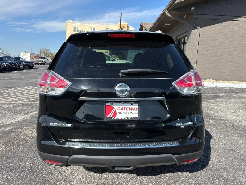 Used 2014 Nissan Rogue SL AWD/4WD image 4