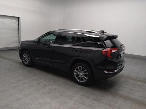 Used 2023 GMC Terrain SLT image 3