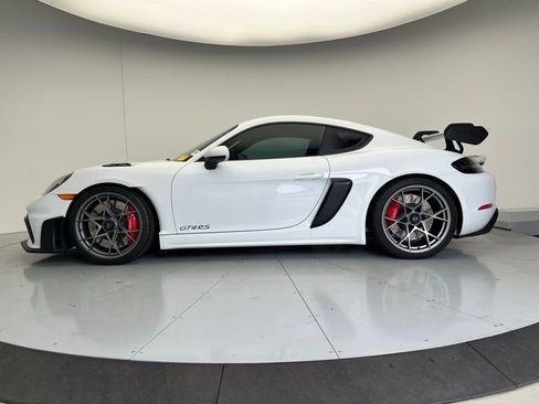Certified 2023 Porsche 718 Cayman GT4 RS image 2