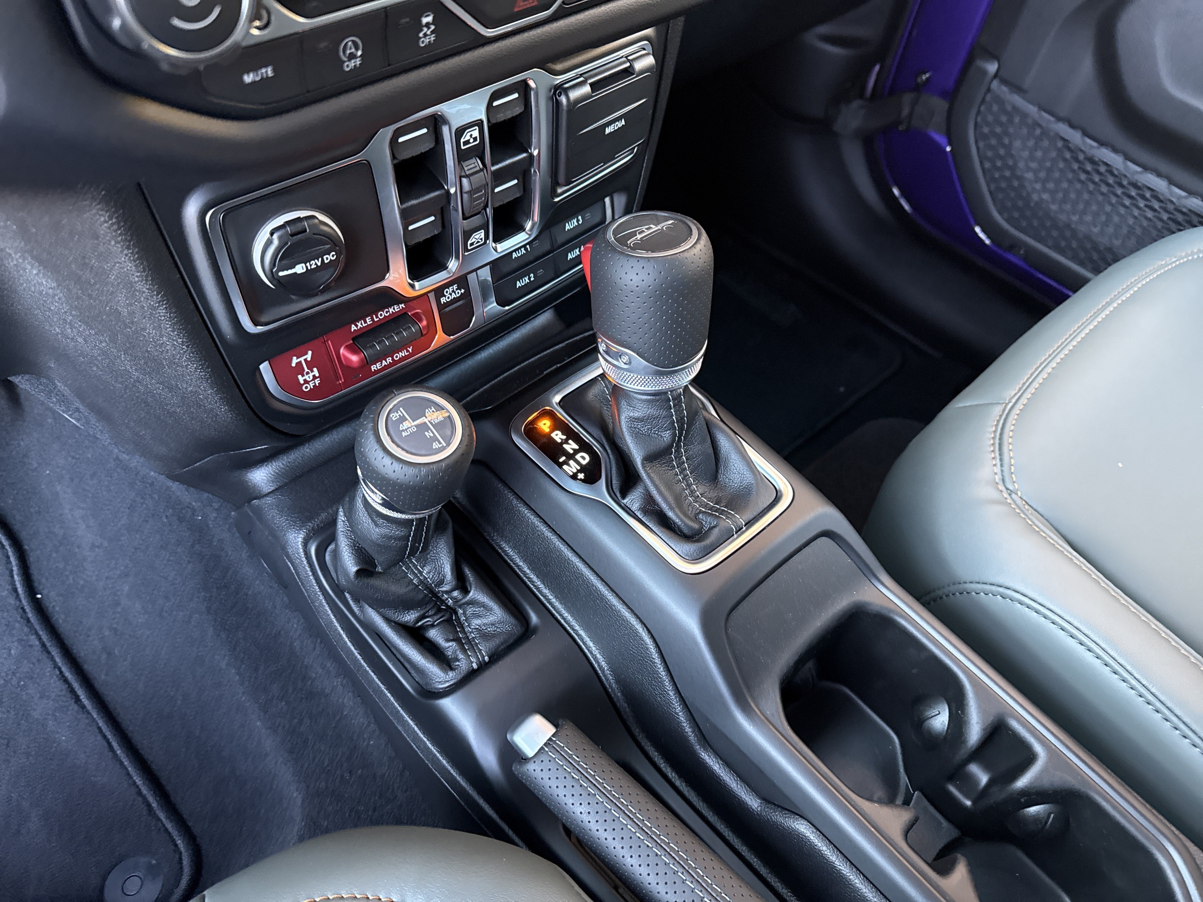 New 2026 Jeep Gladiator Mojave AWD/4WD image 31