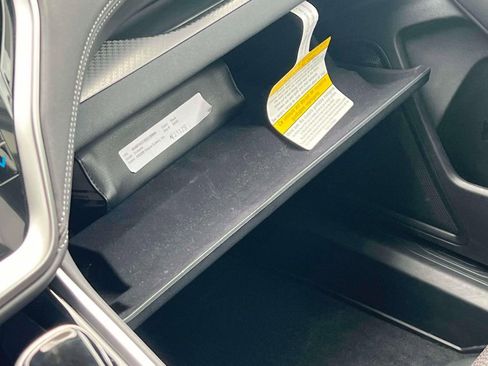 Used 2025 Subaru Outback Premium w/ Popular Package #1A image 24