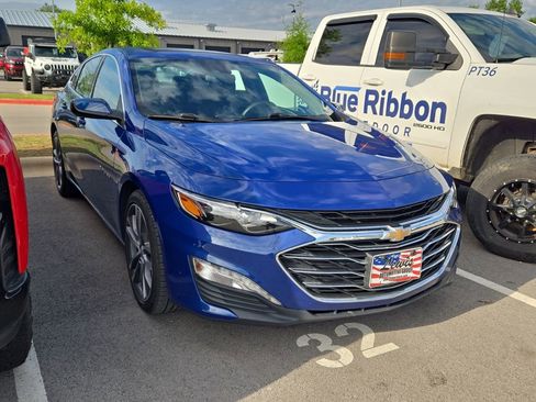 Used 2023 Chevrolet Malibu LT FWD image 4