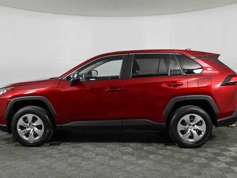 Used 2022 Toyota RAV4 LE AWD/4WD image 19
