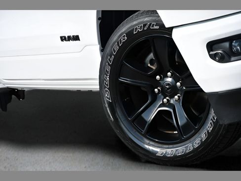 Used 2023 RAM 1500 Big Horn AWD/4WD image 12