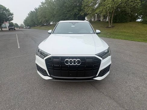 Used 2024 Audi Q7 3.0T Prestige AWD/4WD image 4
