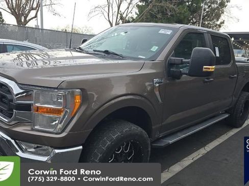 Used 2022 Ford F150 XLT w/ Trailer Tow Package image 4