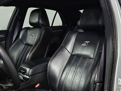 Used 2023 Chrysler 300 S image 27