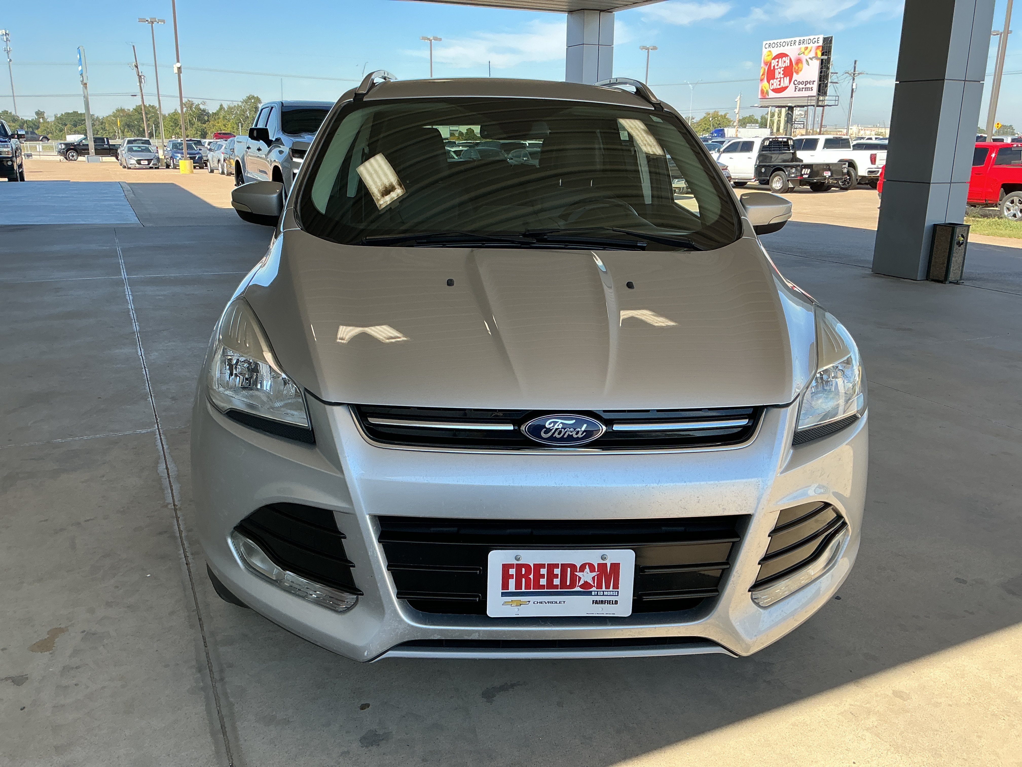 Used 2016 Ford Escape Titanium FWD image 3