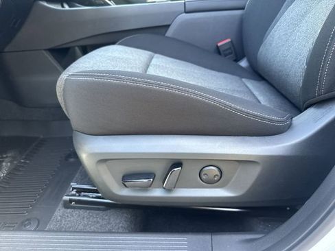 New 2026 Nissan Rogue SV AWD/4WD image 28