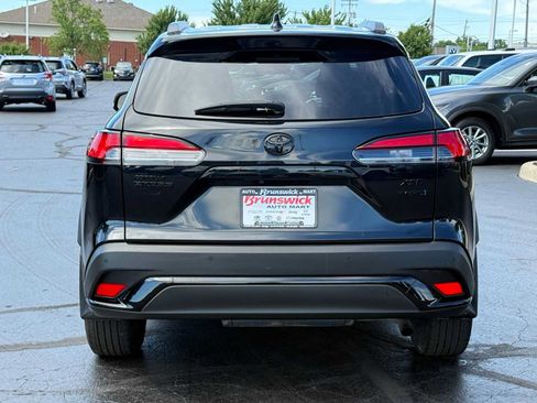Used 2023 Toyota Corolla Cross AWD Hybrid w/ Convenience Package image 5