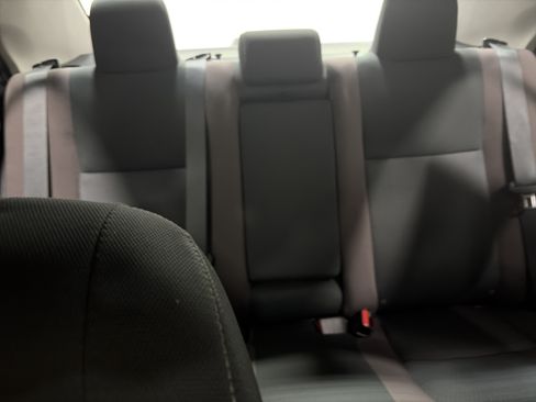 Used 2019 Toyota Corolla LE FWD image 32