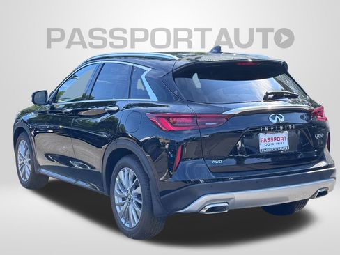 New 2025 INFINITI QX50 Luxe image 4