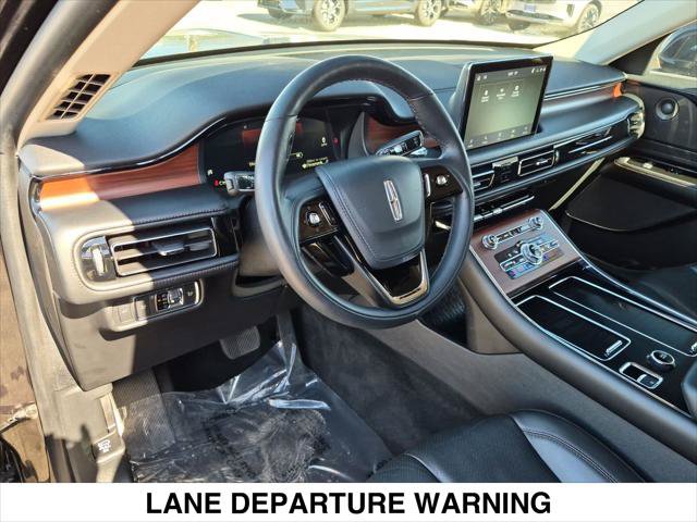 Certified 2023 Lincoln Aviator Reserve w/ Elements Package Plus AWD/4WD image 12