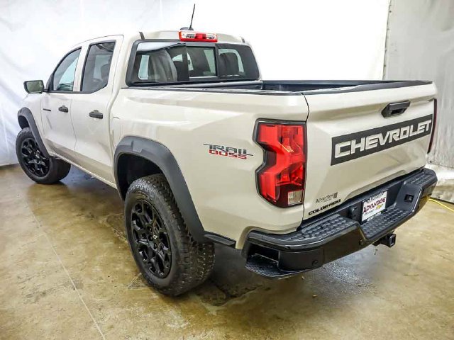 New 2026 Chevrolet Colorado Trail Boss w/ LPO, Tailgate Decal Package AWD/4WD image 7