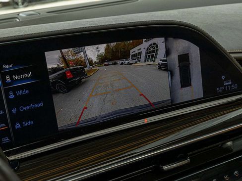 Used 2023 Cadillac Escalade ESV Sport w/ LPO, Floor Liner Package AWD/4WD image 20