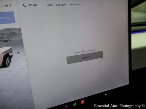 Used 2024 Tesla Cybertruck AWD Crew Cab image 21