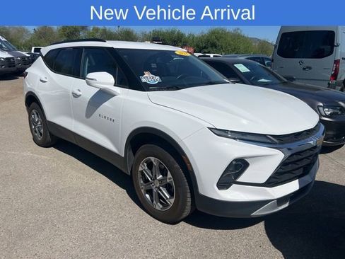 Used 2024 Chevrolet Blazer LT image 1