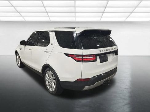 Used 2017 Land Rover Discovery HSE image 6