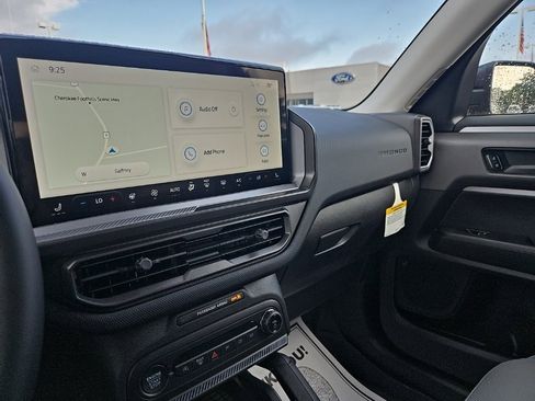 Used 2025 Ford Bronco Sport Badlands w/ Badlands Tech Package image 18