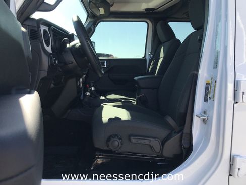 New 2026 Jeep Wrangler Unlimited Sport image 12