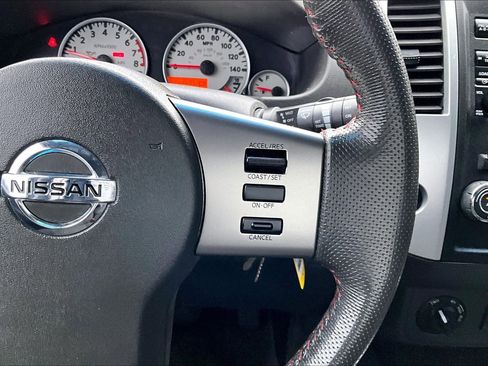 Used 2011 Nissan Xterra PRO-4X image 11