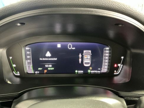 Used 2025 Honda Civic Sport image 25